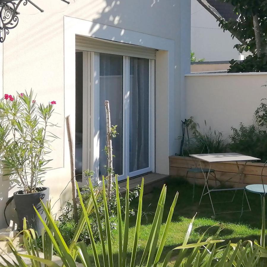 Villa Voltaire Clamart Luaran gambar